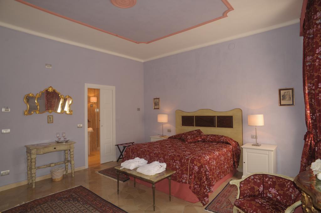 Relais Al Bel San Domenico Bed & Breakfast Alba  Rom bilde